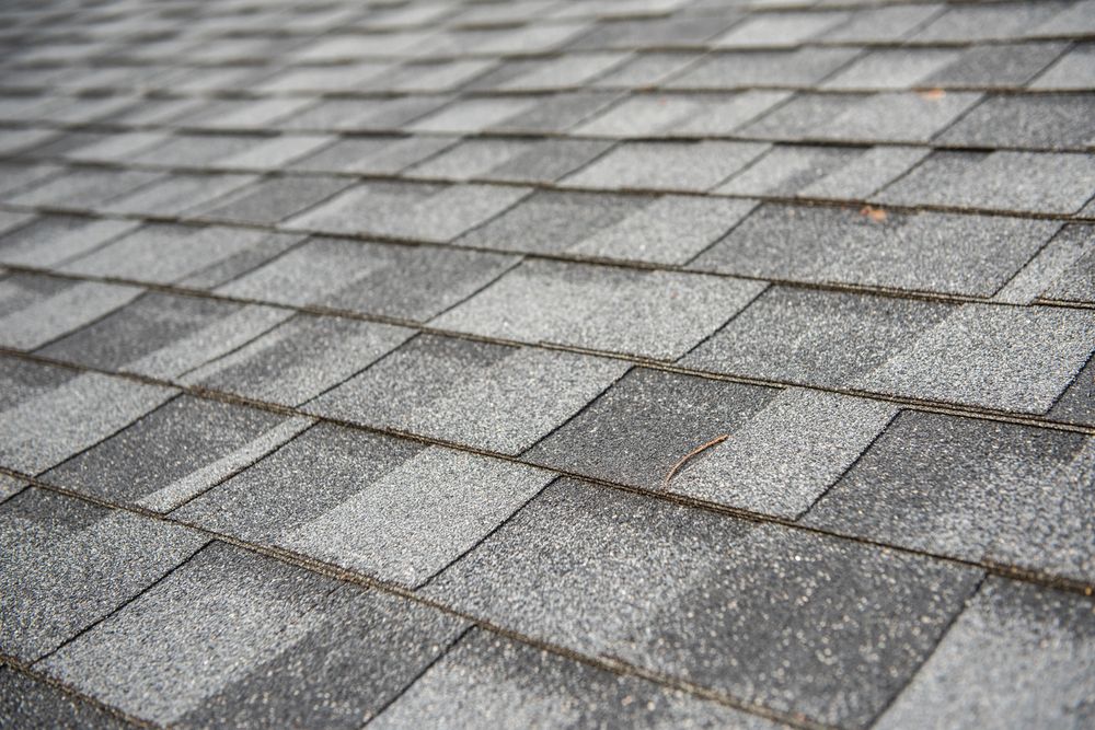 Slide of Areli Roofing