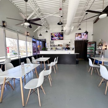 Beyond Thai Edgewater - a view of a restaurant - Thai Near Me - Edgewater, Colorado