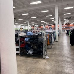 K&G Fashion Superstore