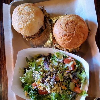 Forty Thieves - Pubs Near Me - Buffalo, New York
