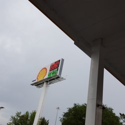 Shell Station