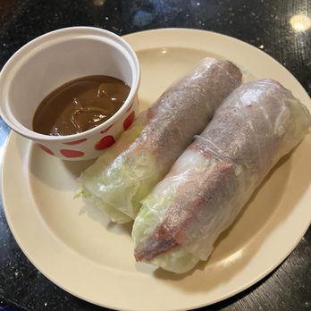 Pho Ly Ly - Spring rolls with peanut sauce - Vietnamese Near Me - New Iberia, Louisiana