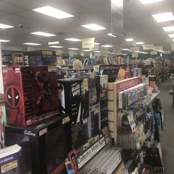 Half Price Books - Toys - Books, Mags, Music & Video Near Me - Tukwila, Washington