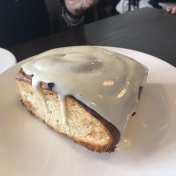 RIZE - Cinnamon Roll - Breakfast & Brunch Near Me - Fishers, Indiana