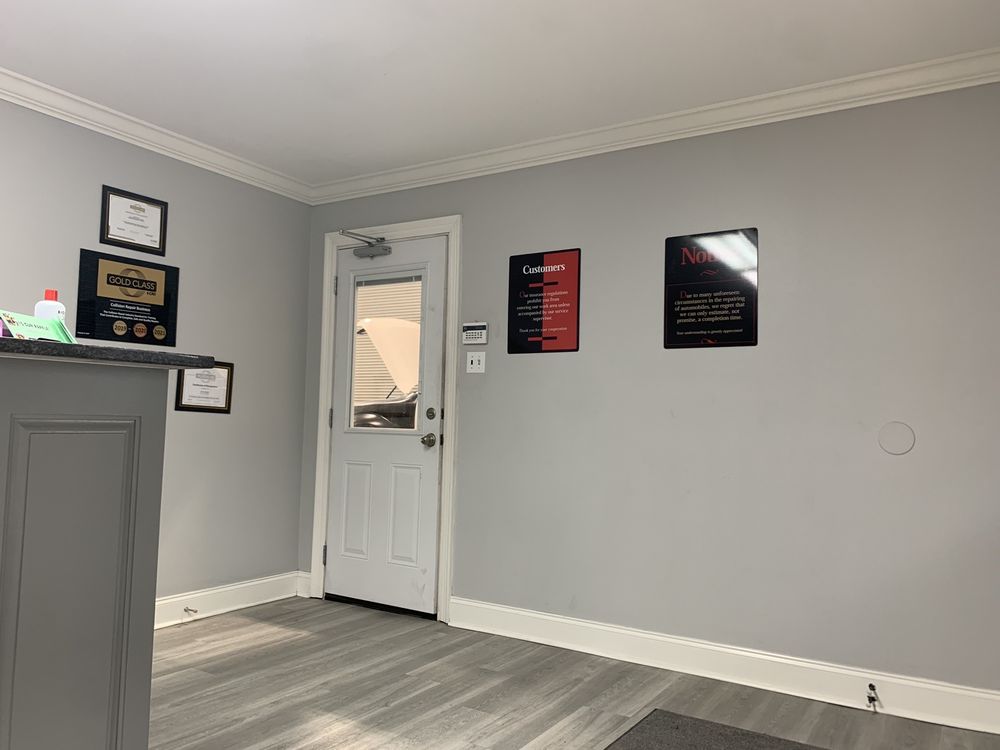 PERFORMANCE AUTO BODY Updated July 2024 57825 Ct St, Plaquemine