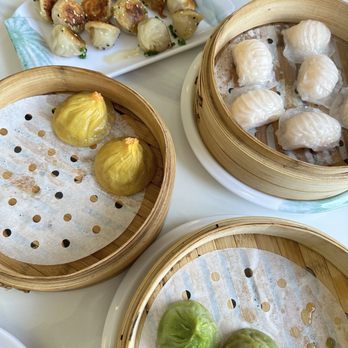 MY Dumpling - 28. Mini Pan Fried Pork Bun(12) 28. (12) - Chinese Near Me - San Mateo, California MY Dumpling - 28. Mini Pan Fried Pork Bun(12) 28. (12) - Chinese Near Me - San Mateo, California