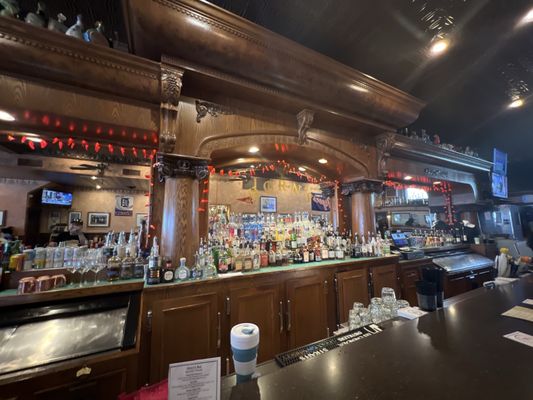 Horn's Gaslight Bar & Restaurant by null