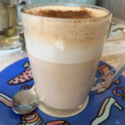 Bagels & Beans - Chai latte