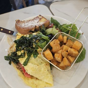 Kinaree Eatery - Thai basil omlette - Breakfast & Brunch Near Me - Irvine, California Kinaree Eatery - Thai basil omlette - Breakfast & Brunch Near Me - Irvine, California
