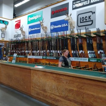 Sportsman's Warehouse - Gun counter - Sports Wear Near Me - Albuquerque, New Mexico
