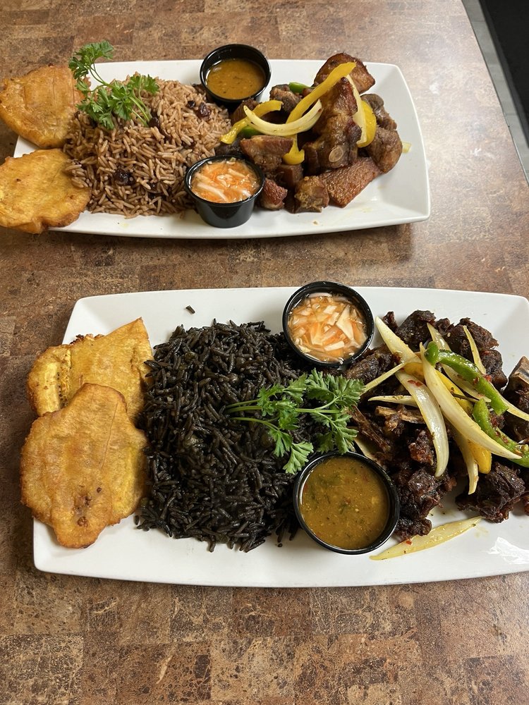 Food from Le Chic Restaurant