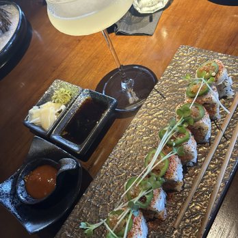 Koi - Sushi Bars Near Me - Houston, Texas