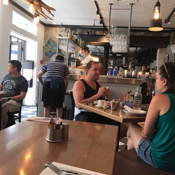 Cochon Dingue - Interior. - Breakfast & Brunch Near Me - Quebec City, Quebec