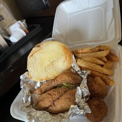 Catfish Island - Catfish Sando!