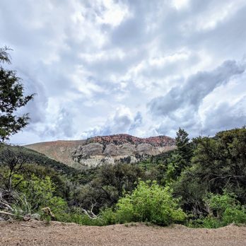 Dixie National Forest - Near Twisted Forest Trailhead - Parks Near Me - Cedar City, Utah