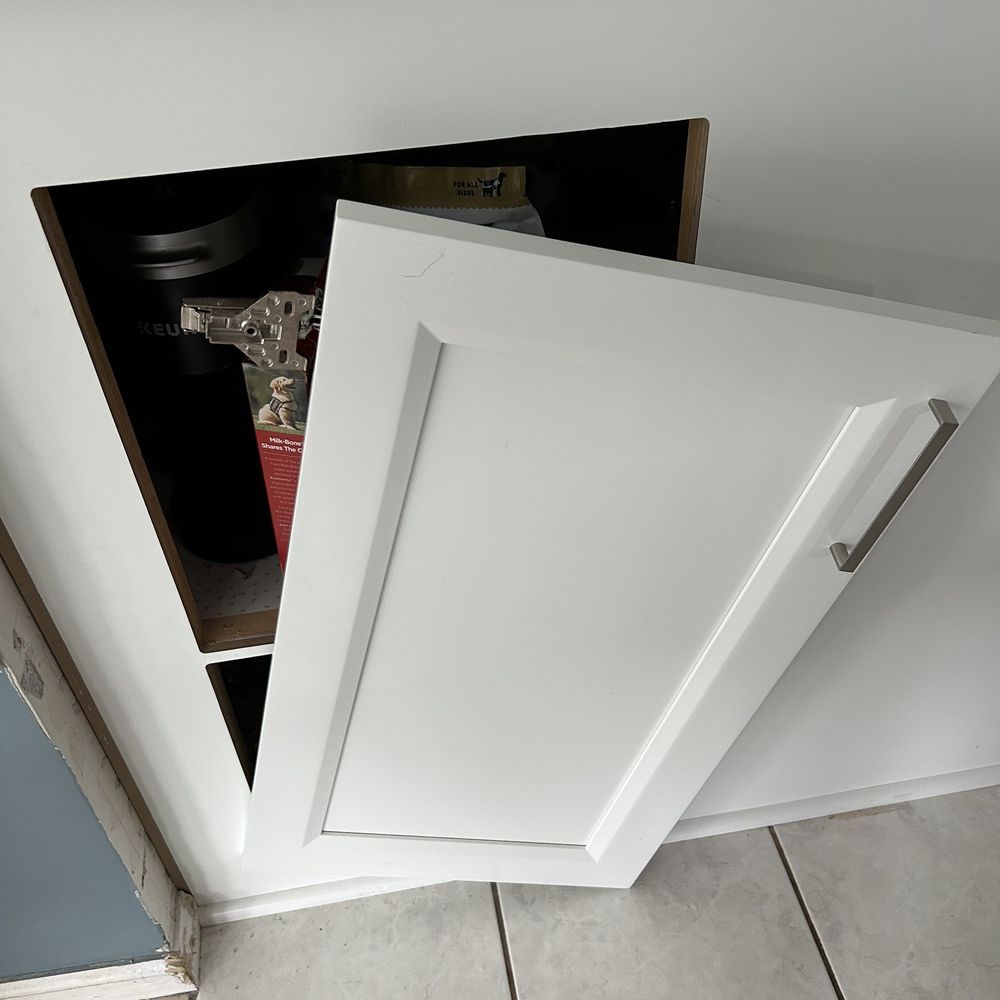 Kurtis Kitchen & Bath - Door fell off after week - General Contractors Near Me - Livonia, Michigan Kurtis Kitchen & Bath - Door fell off after week - General Contractors Near Me - Livonia, Michigan