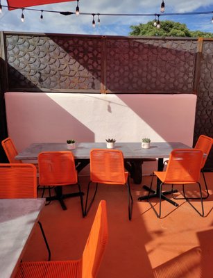 Esquina Pizza / Copita Wine Bar by null