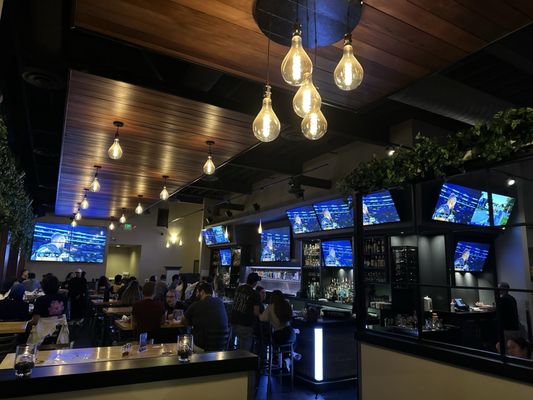 38 Degrees Ale House & Grill by null