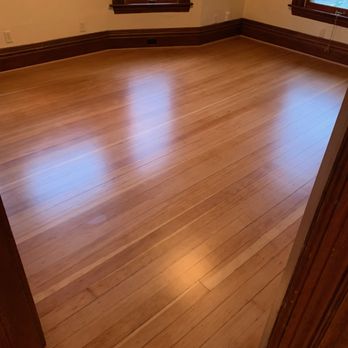 Golden Hardwood Floors - Flooring Near Me - Seattle, Washington Golden Hardwood Floors - Flooring Near Me - Seattle, Washington