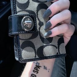 Bella Nails & Spa - Matte nails