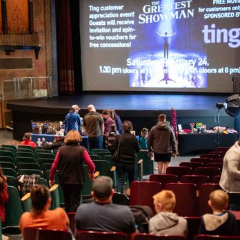 Ting Internet - Ting's Customer Appreciation Event February 24, 2024
Ting customers were captivated by the magic of "The Greatest Showman"! - Internet Service Providers Near Me - Sandpoint, Idaho Ting Internet - Ting's Customer Appreciation Event February 24, 2024
Ting customers were captivated by the magic of "The Greatest Showman"! - Internet Service Providers Near Me - Sandpoint, Idaho