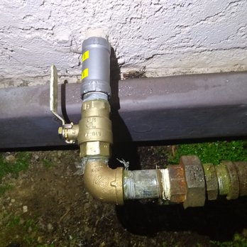 Frassica Plumbing - There already was a ball-valve turnoff before the pool heater, so this "hokey" repair was unnecessary. - Plumbing Near Me - Corona, California Frassica Plumbing - There already was a ball-valve turnoff before the pool heater, so this "hokey" repair was unnecessary. - Plumbing Near Me - Corona, California