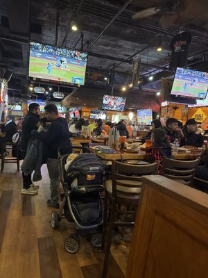 Hooters of Fresh Meadows by null