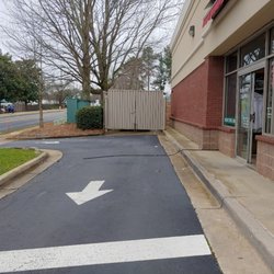 Kleen Sweet Cleaners - Drive-thru view.