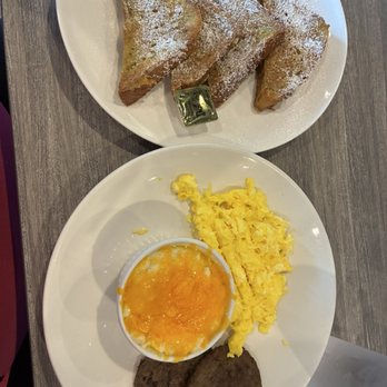 The Brunch Spot - French Toast Platter - Bars Near Me - Lawrenceville, Georgia