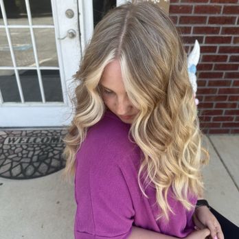 Good Looks Hair Studio - Baby light with THICK money piece - Hair Salons Near Me - Cumming, Georgia Good Looks Hair Studio - Baby light with THICK money piece - Hair Salons Near Me - Cumming, Georgia