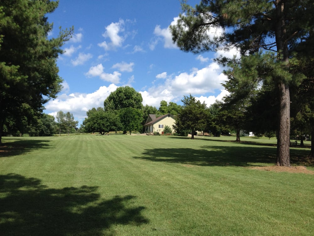 Ozark Lawn & Landscapes - tree service in Fayetteville, AR