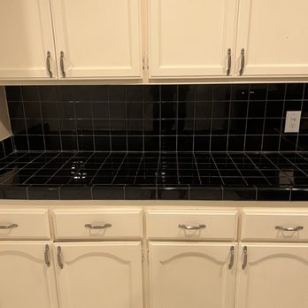 Pineapple Painting - Before Painting Kitchen Cabinets - Painters Near Me Pineapple Painting - Before Painting Kitchen Cabinets - Painters Near Me