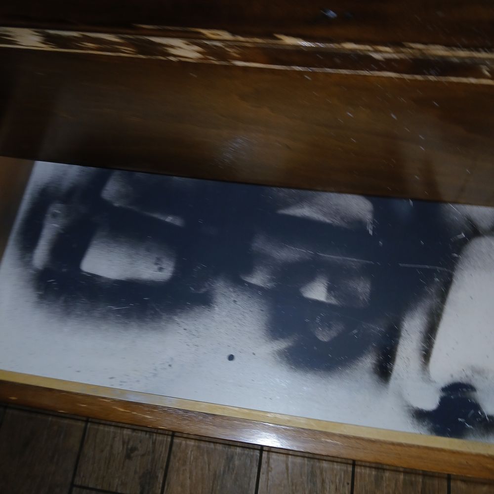 Frontier Motel - More spray paint in drawer. What a dump dont waste your money! - Hotels Near Me - Cuba, New Mexico