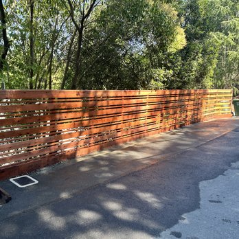 Flores Landscape and Tiles - Nice fence done in orinda Ca - Landscaping Near Me Flores Landscape and Tiles - Nice fence done in orinda Ca - Landscaping Near Me