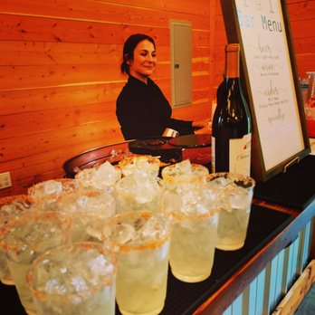 The Glass Slipper Professional Bartending Service - Bartenders Near Me