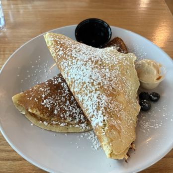 The Table - Sveler Stuffed with Berries Breakfast - Cafes Near Me - Harrisburg, Pennsylvania