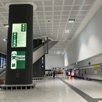 Milano Malpensa - Terminal 1 - Airport Terminals Near Me - Ferno, Virginia