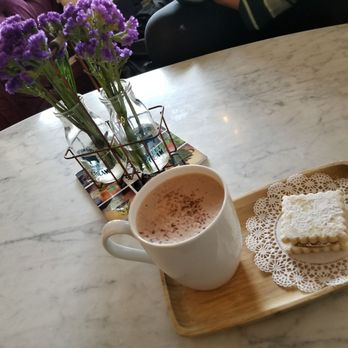 R Cafe & Tea Boutique - Coffee & Tea Near Me - New Rochelle, New York