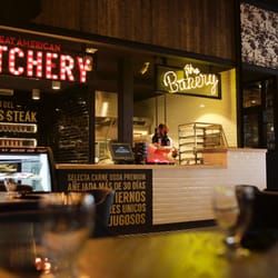 Great American Steakhouse - La Carnicera & Panadería en Great American Steakhouse.
