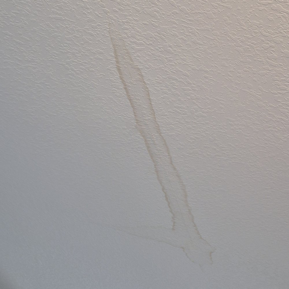 Top Villas - Water leak in ceiling - Vacation Rentals Near Me - Davenport, Florida Top Villas - Water leak in ceiling - Vacation Rentals Near Me - Davenport, Florida