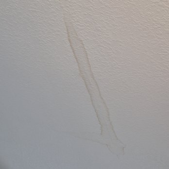Top Villas - Water leak in ceiling - Vacation Rentals Near Me - Davenport, Florida