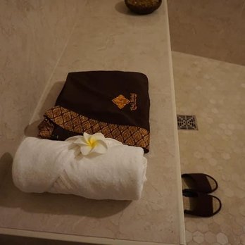 Thai Herbal Wellness - Massage Near Me - Maple Ridge, British Columbia Thai Herbal Wellness - Massage Near Me - Maple Ridge, British Columbia