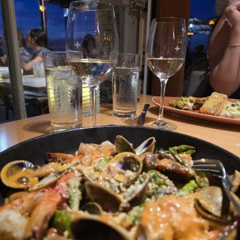 Poseidon On The Beach - Seafood linguine - Seafood Near Me - Del Mar, California Poseidon On The Beach - Seafood linguine - Seafood Near Me - Del Mar, California