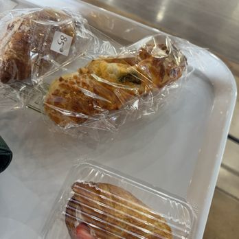 85°C Bakery Cafe-San Antonio - Bakeries Near Me - San Antonio, Texas 85°C Bakery Cafe-San Antonio - Bakeries Near Me - San Antonio, Texas