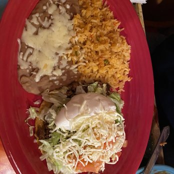 Riviera Maya Mexican Restaurant - Mexican Tostada with Rice & Beans - Mexican Near Me - Cuba, Missouri Riviera Maya Mexican Restaurant - Mexican Tostada with Rice & Beans - Mexican Near Me - Cuba, Missouri
