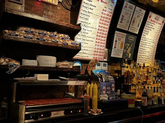 Rudy's Bar & Grill by null