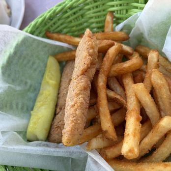 RC Otters Island Eats - Kids chicken tenders basket - Breakfast & Brunch Near Me - Captiva Island, Florida