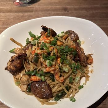 Yard House - Spicy Jambalaya - Bars Near Me - Houston, Texas Yard House - Spicy Jambalaya - Bars Near Me - Houston, Texas