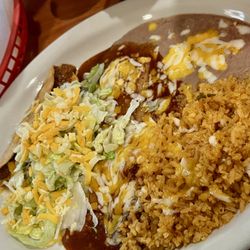 La Herradura - Enchilada plate