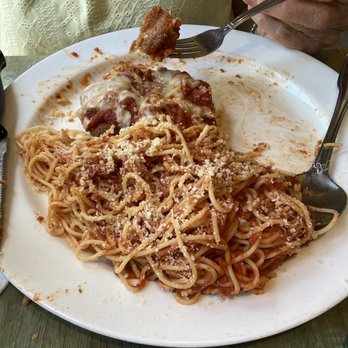 Cafe Alfresco - Chicken Parmesan - New American Near Me - Dunedin, Florida
